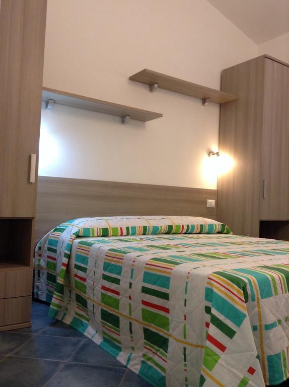 Case Cala Bucerno Castelluzzo Zimmer foto